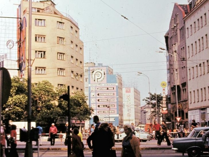 Kyjevské námestie (1977)